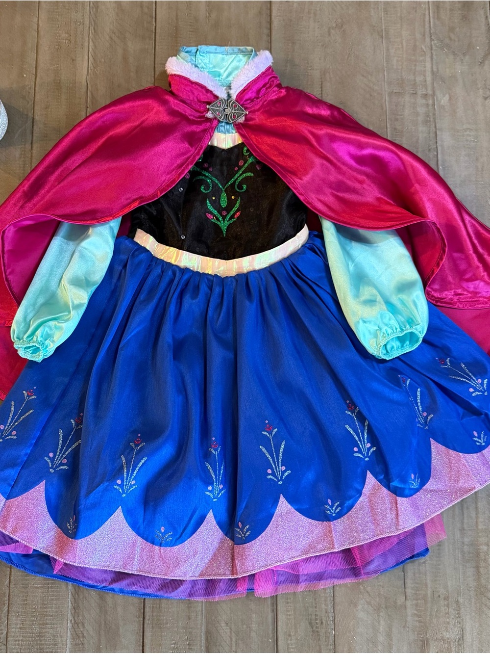 Disney Frozen Classc Anna-Inspired Princess Dress & Cape